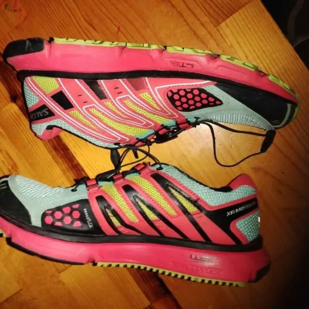 Salomon shoes size 8.5